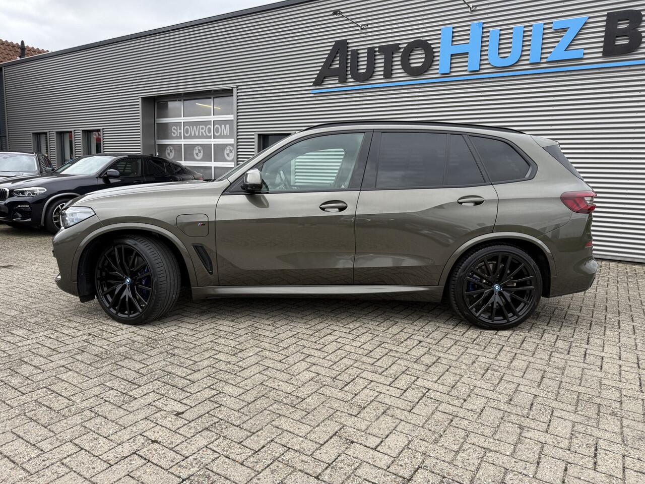 BMW X5 xDrive45e High Executive M Sport Laser Licht Trekhaak Panoramadak Comfortzetels 22 Inch 4WD Besturing ACC Head-Up Display Keyless Entry Stuurwielverwarming