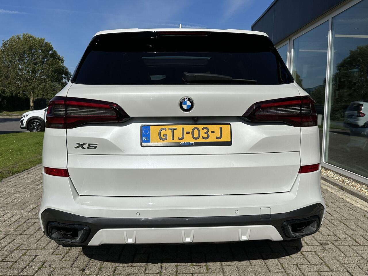 BMW X5 xDrive45e High Executive Parelmoer | VOL | HUD | Soft