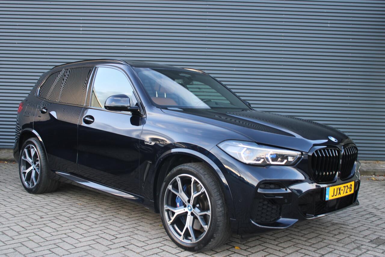 BMW X5 xDrive45e M-Sport Laser PanodakStoelventilatie incl. Massage Head-Up Adaptive-Cruis Meesturende-achteras