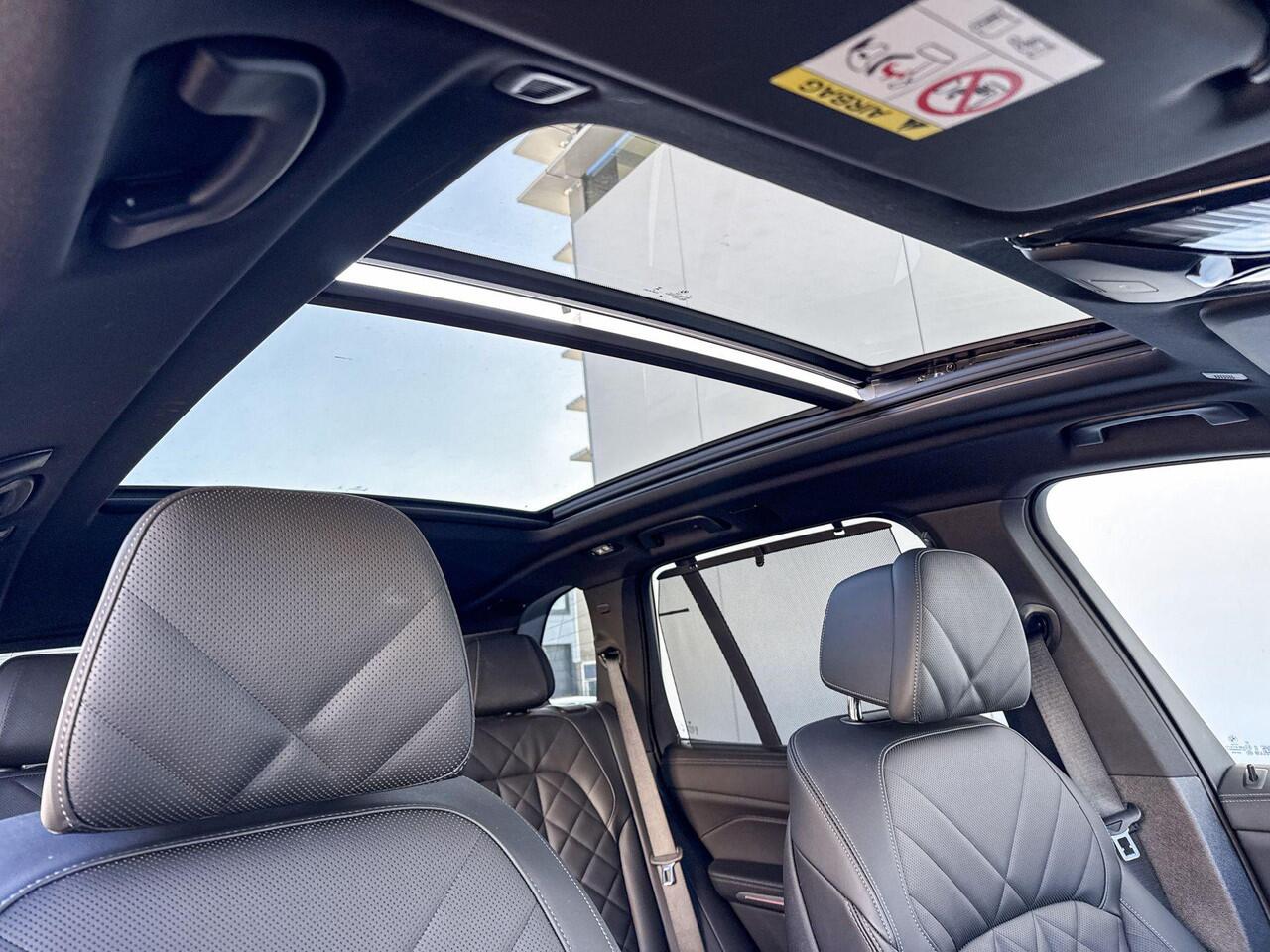 BMW X5 xDrive50e M-Sport Glazen Schuifdak / Massage / Stoelventilatie / Soft Close / Harman Kardon / Head-Up / 22 Inch / Trekhaak wegklapbaar