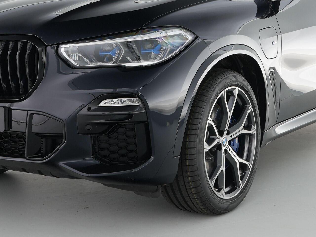 BMW X5 45e xDrive 394pk High Executive |dealer onderhouden|1e eigenaar|M-pakket|schuif/kantel dak|Harman&Kardon|diamond poke|Laser LED|achter-as meesturend|luxe lederen stoelen|360 camera|elek. trekhaak|