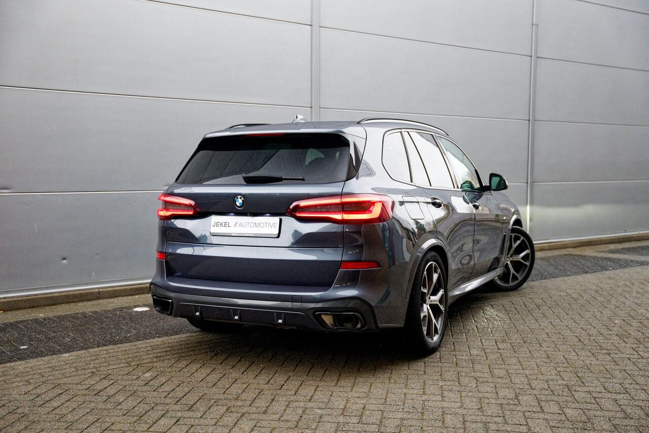 BMW X5 xDrive45e High Executive M-Sport Massage stoelen, Stoelventilatie, Sky Lounge dak, Merino leer, Leren Dashboard, enz
