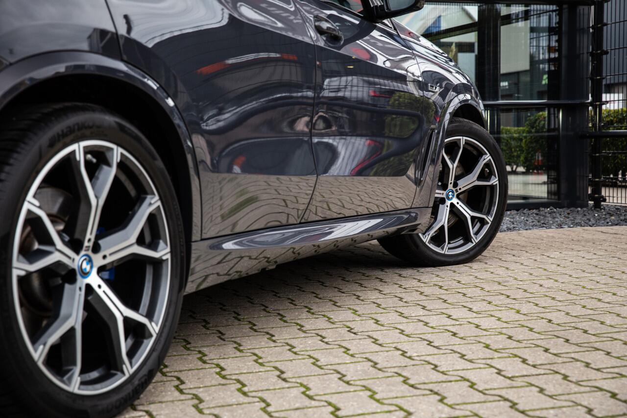 BMW X5 xDrive45e High Executive M-Sport , 4-wielsturing, Softclose, Skylounge, Dravitgrau,