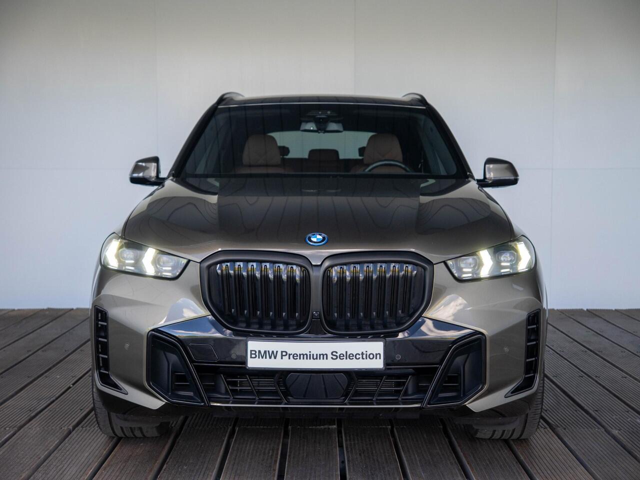 BMW X5 xDrive50e | M Sportpakket Pro | Innovation Pack | Comfort Access | Stoelverwarming | Harman Kardon | Trekhaak
