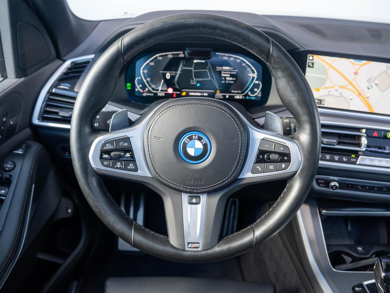 BMW X5 xDrive45e | High Executive | M Sportpakket | Innovationspakket | Comfort Access | Panoramadak | Stoelverwarming | Head-Up Display | 21''