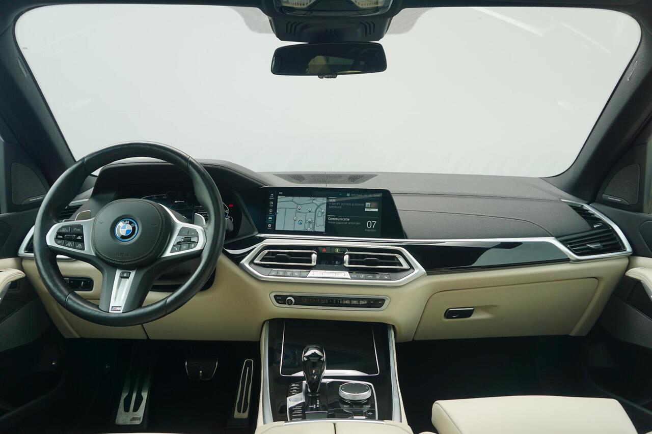 BMW X5 xDrive45e High Executive M Sportpakket 22'' / Panoramadak / Laserlight / Head-Up Display / Trekhaak