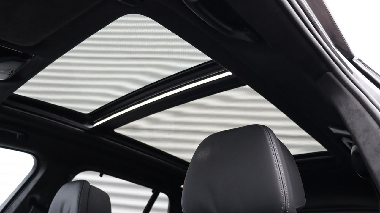 BMW X5 xDrive50e M-Sport Pro | Massage | Sky Lounge | Harman/Kardon | Soft-Close | Head-up | Carbon | Achterasbesturing