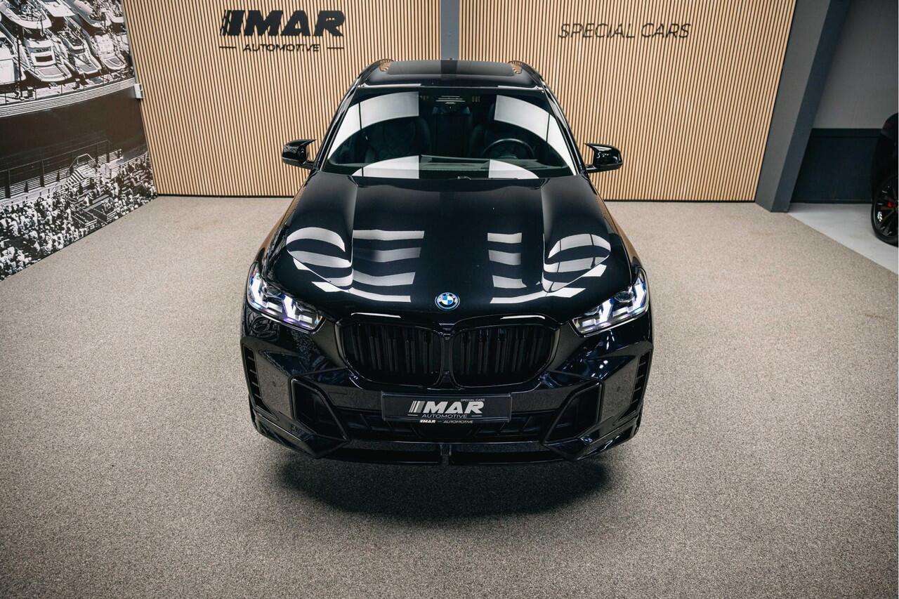 BMW X5 xDrive50e | Volledig M uitgevoerd| Head-up | Verwarmde en verkoelde bekerhouders | Pano |