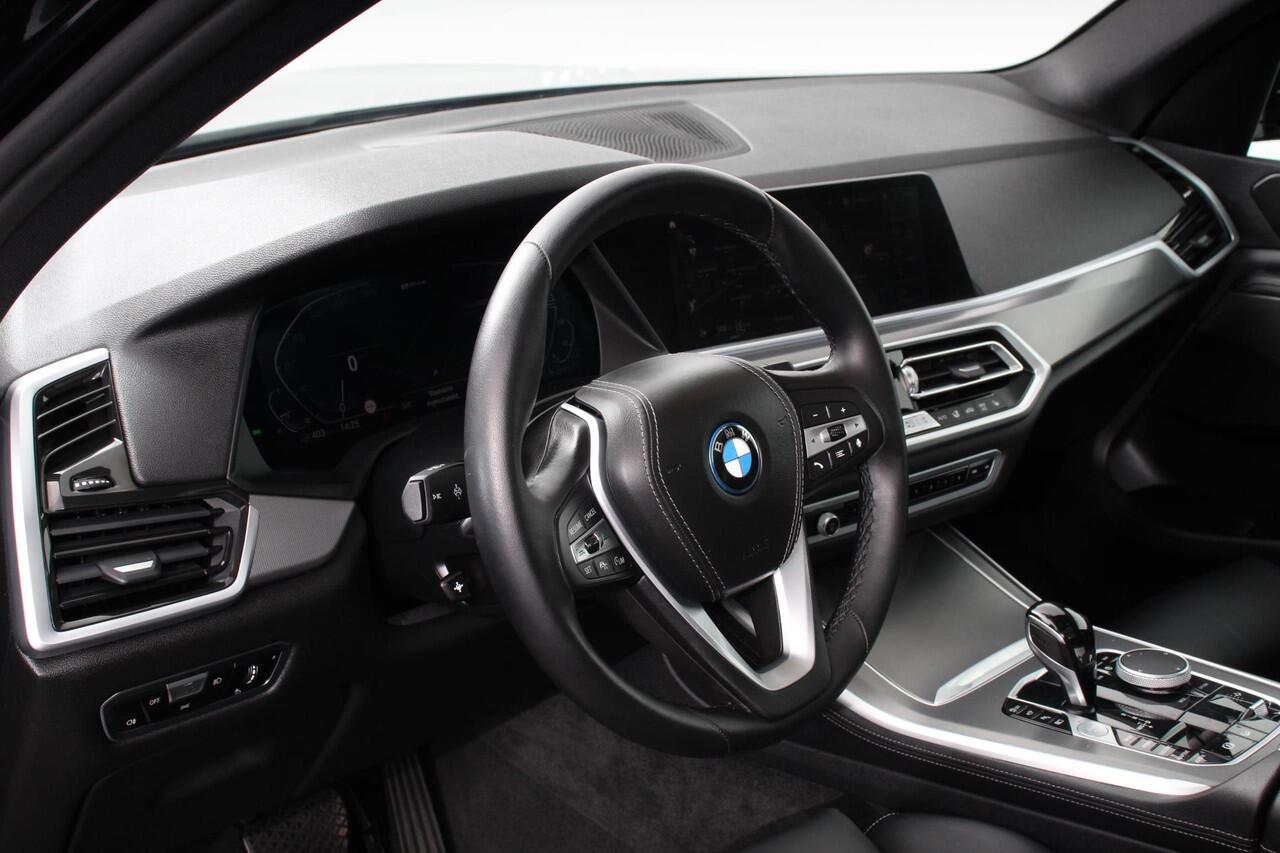 BMW X5 xDrive45e Hybrid 394pk Executive Shadow line | Leder Schuif-Panorama dak Navigatie Trekhaak Camera 360 20"LMV