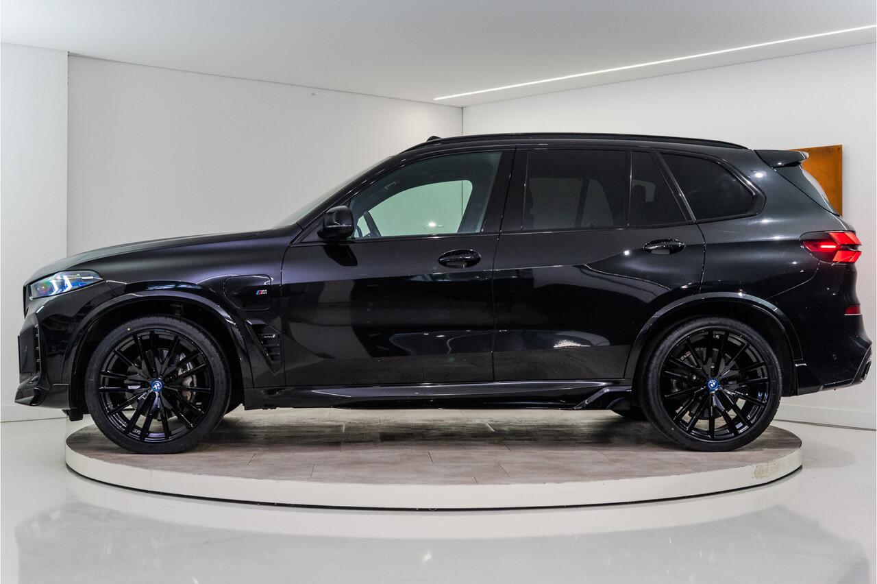 BMW X5 xDrive50e M-Sport 489PK | Bodykit | SkyLounge | Harman/Kardon | Individual | Drive Pro | VOL! 12 MND Garantie
