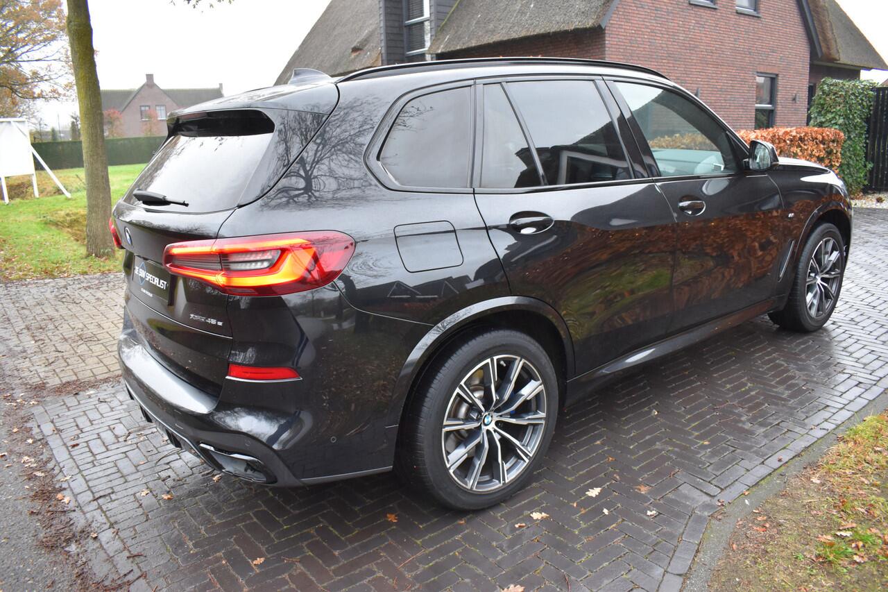 BMW X5 xDrive45e High Executive 395PK PANO, TREKH., ACC NIEUWSTAAT!