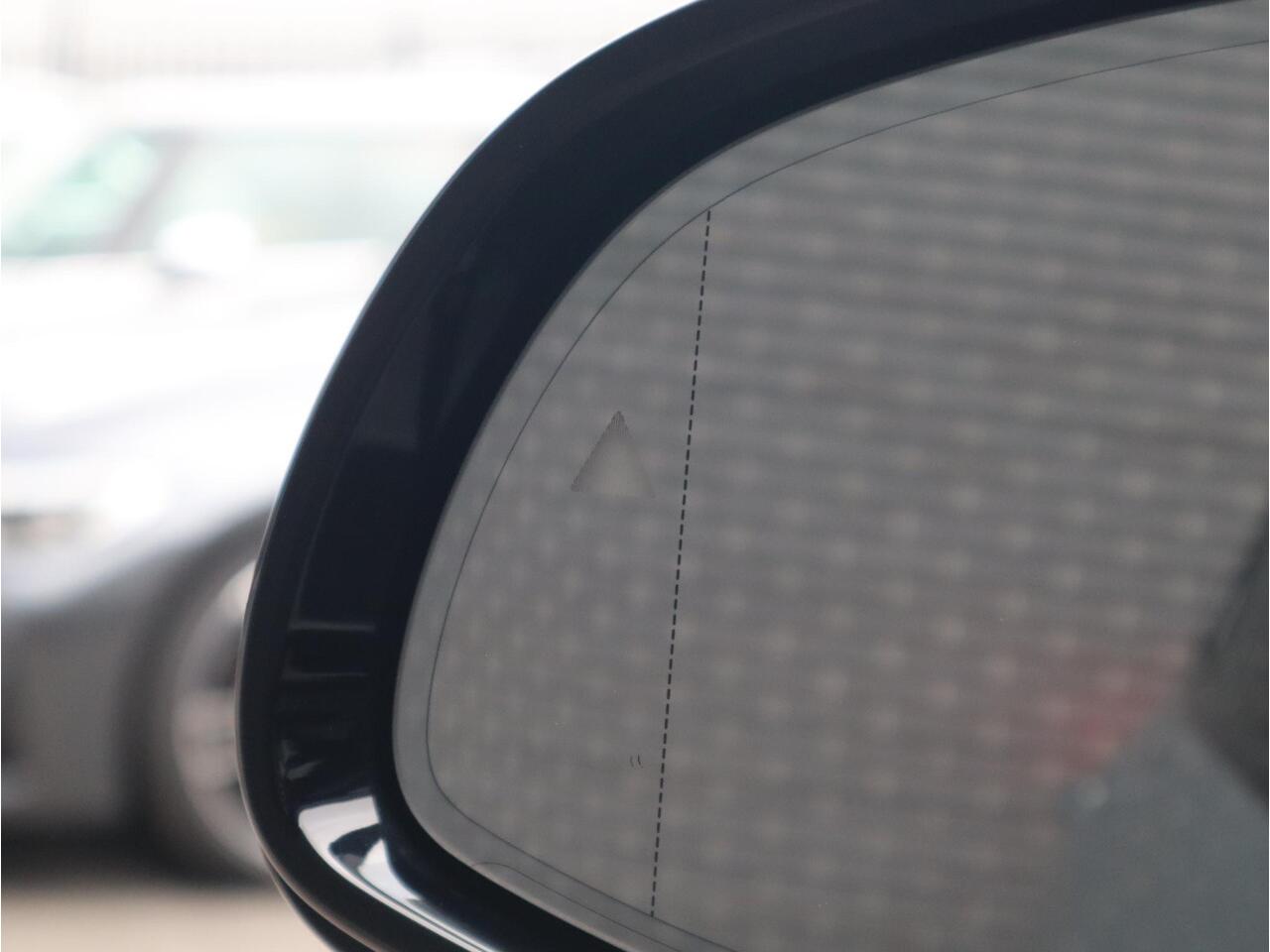 BMW X5 xDrive45e High Executive M Sport Pakket Automaat / Live Cockpit Professional / Panoramadak / Driving Assistant Professional / Trekhaak / Luchtvering / Comfortstoelen / M Sportremsysteem / 21 Inch / Hifi / Parkeerhulpsysteem Plus