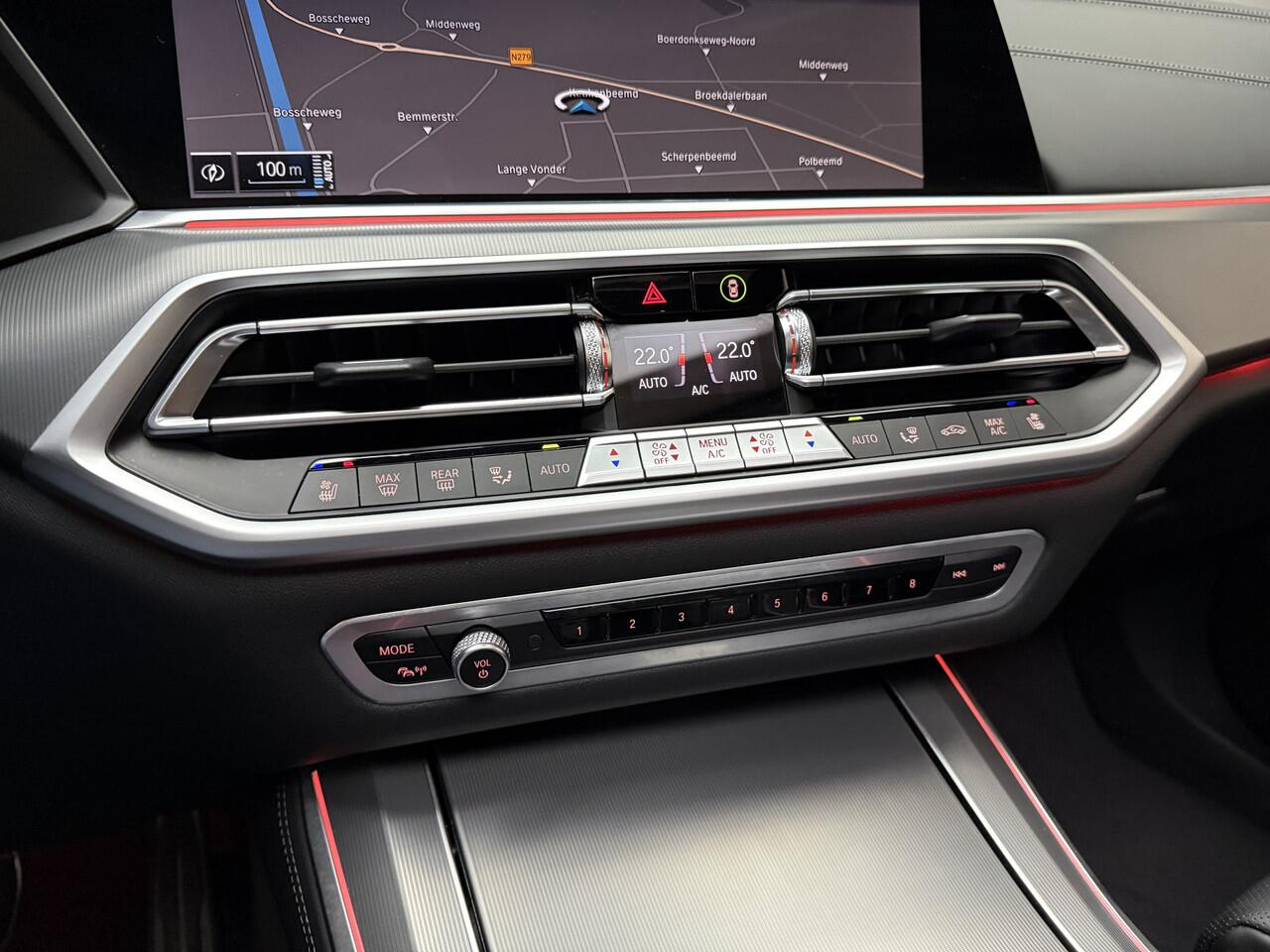 BMW X5 xDrive45e 395PK *M-Sport* Panodak / 1e Eigenaar / Soft Close / HUD / Massage Seats / Swarovski /Stoelkoeling / Stuurverwarming / Swarovski / Apple Carplay / Ambiance Lighting