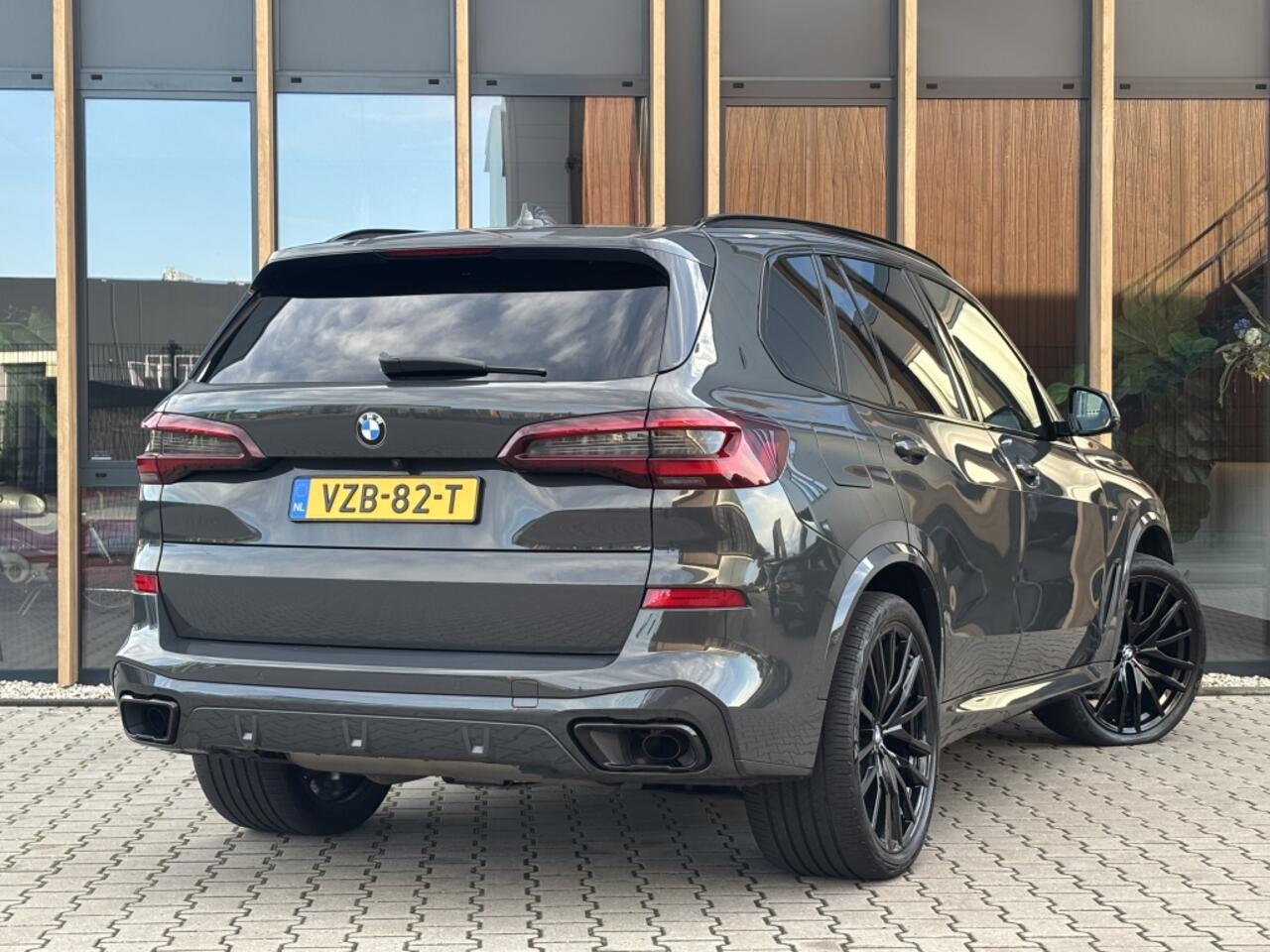 BMW X5 BMW X5 Xdrive 40d | Grijs kenteken | 22" LMV | Trekhaak elekt. |