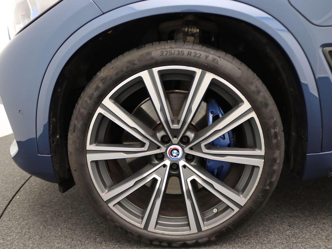 BMW X5 xDrive45e High Executive | M Sportpakket | Safety Pack | BMW Personal CoPilot Pack | Integral Active Steering | Panoramadak SkyLounge | Driving Assistant Professional | Head-Up Display | HiFi | 22''