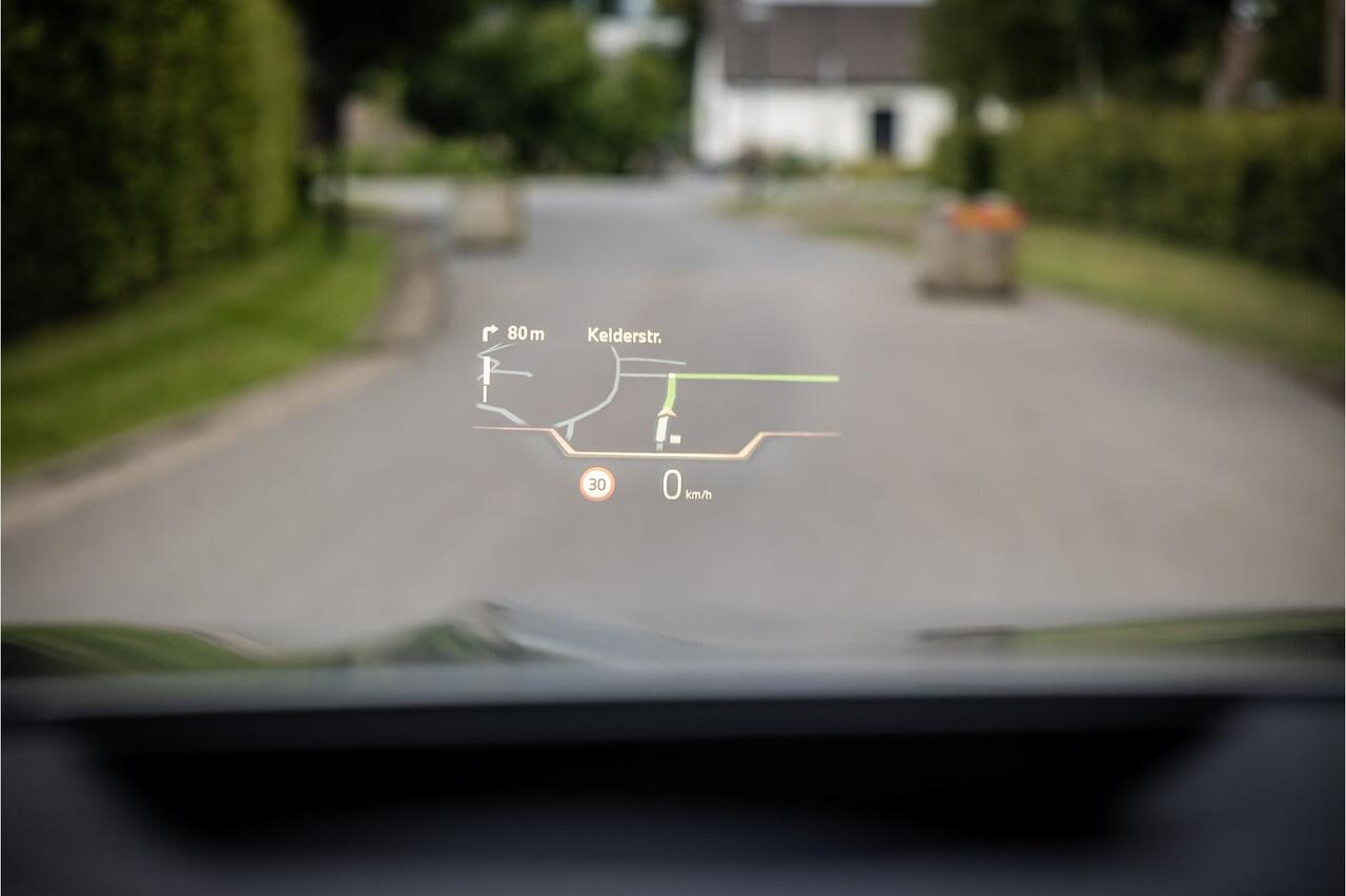 BMW X5 xDrive50e M Sport Pro Bowers & Wilkins Individual Vierwielbesturing Soft Close Carbon