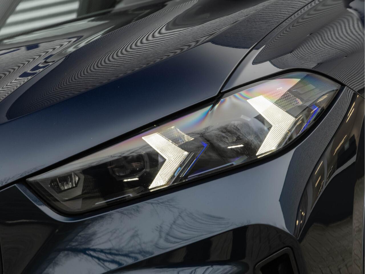 BMW X5 xDrive50e M-Sport Pro - Comfortzetels - Trekhaak - Driving + Parking Ass Prof