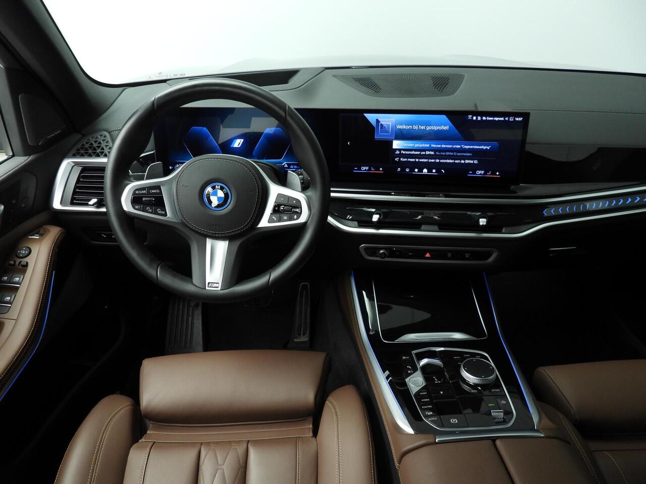 BMW X5 xDrive50e | M-Sportpakket | LED | Leder | HUD | Comfortzetels | Keyles go | Chrome line | DAB | Harman-kardon sound | Alu 21 inch