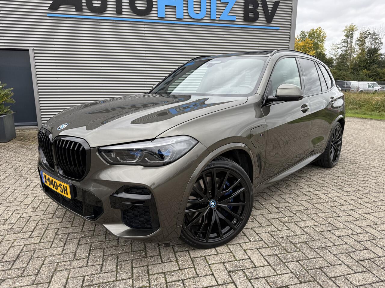 BMW X5 xDrive45e High Executive M Sport Laser Licht Trekhaak Panoramadak Comfortzetels 22 Inch 4WD Besturing ACC Head-Up Display Keyless Entry Stuurwielverwarming