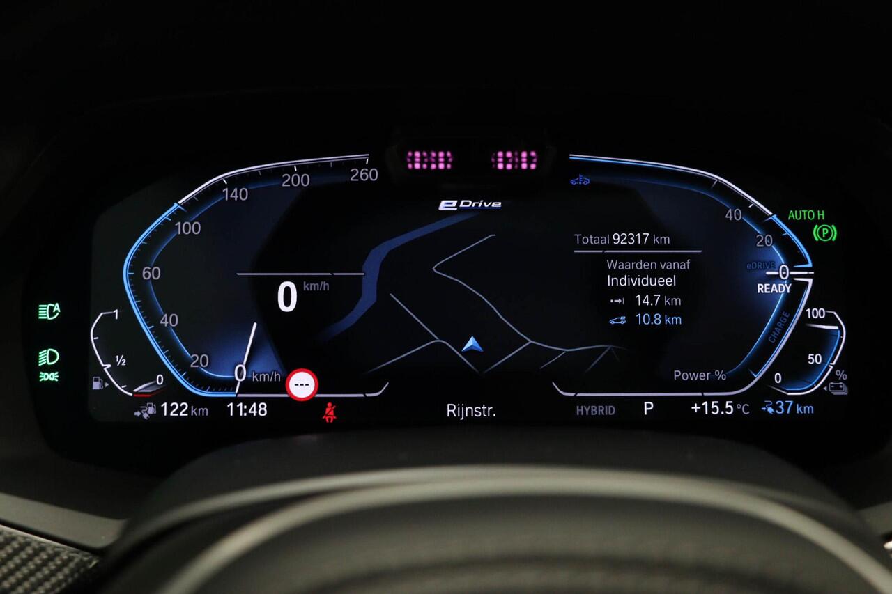 BMW X5 xDrive45e M-Sport High Executive | BOWERS & WILKINS | M-SPORTSTOELEN | STOELKOELING | TREKHAAK | 22" | LASER | DRAVITGRAU