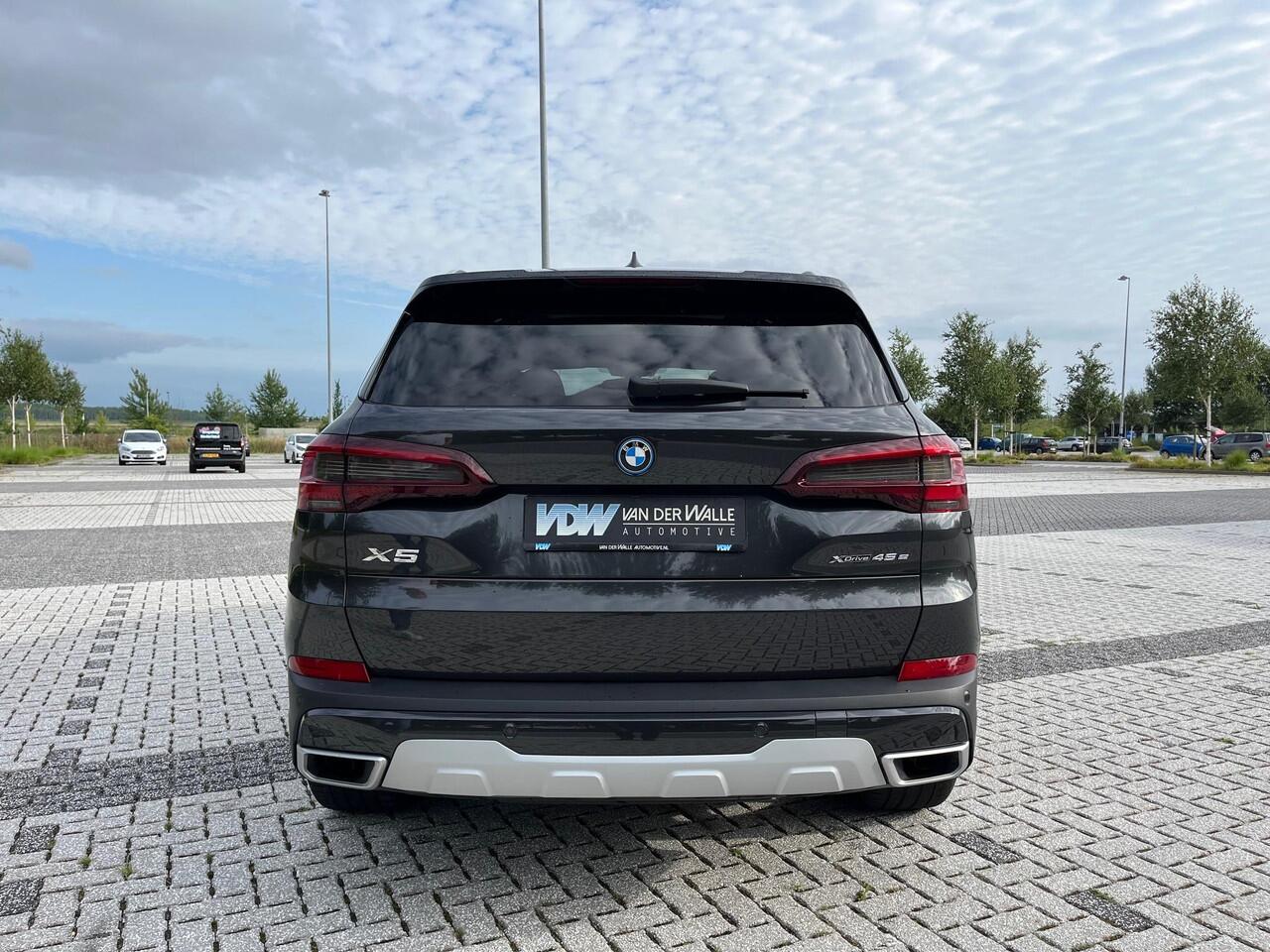 BMW X5 xDrive45e High Executive BTW Auto, Pano, HUD, Adaptive Cruise, Carplay,