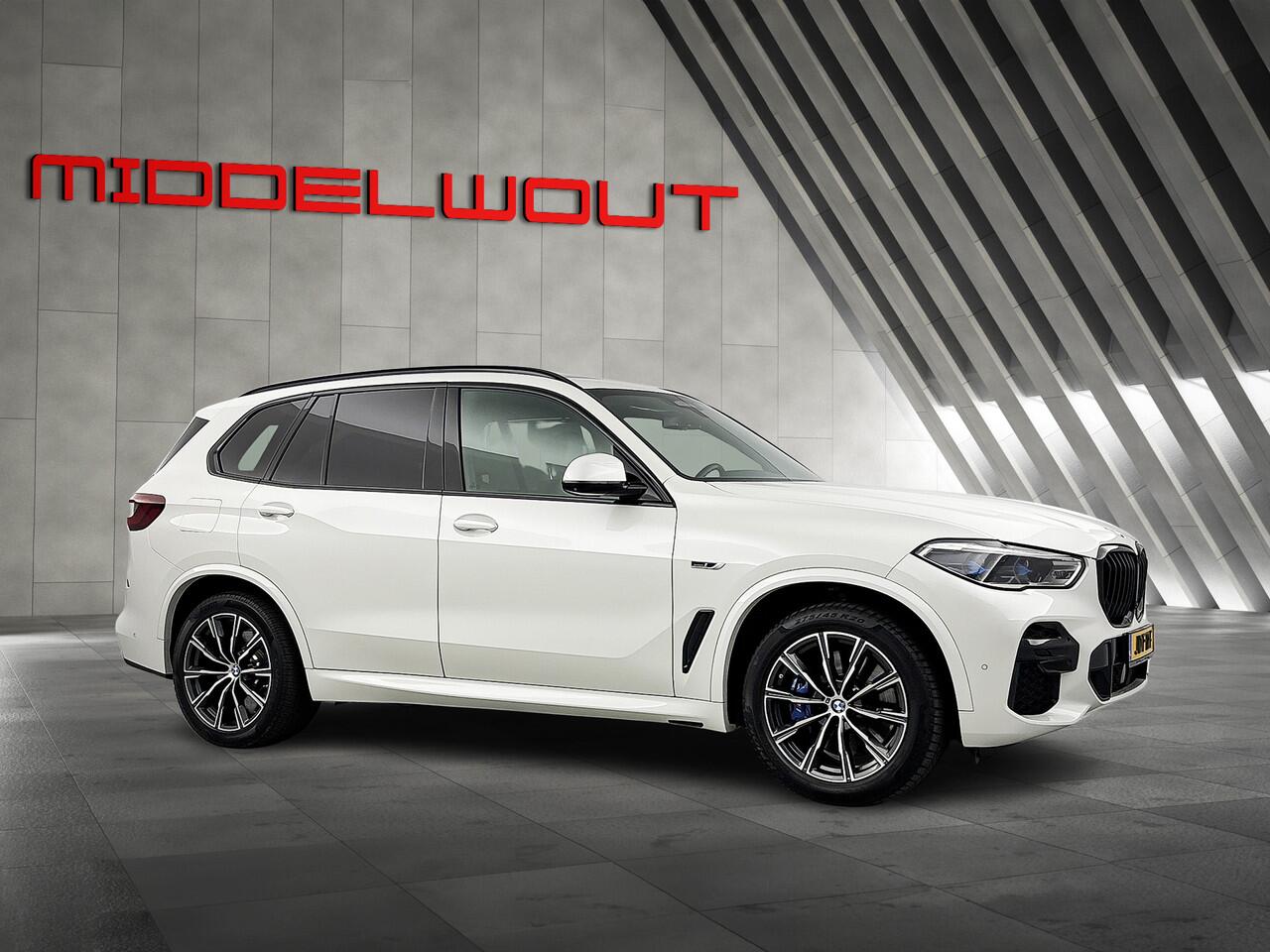 BMW X5 xDrive45e M-sport Pano-dak/Soft Close/Stoelkoeling/20'LMV/Trekhaak