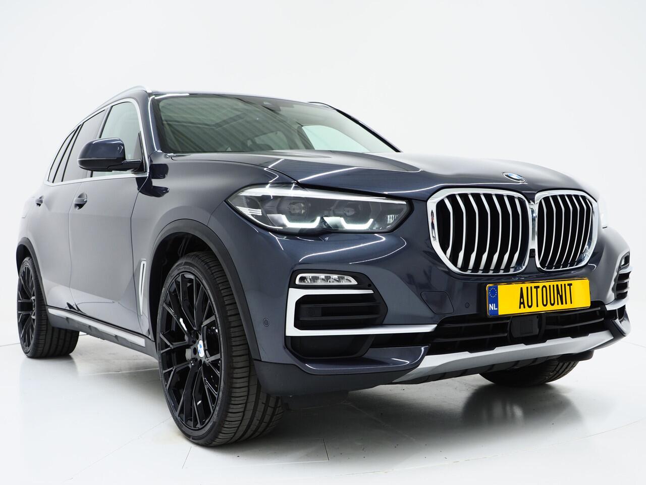 BMW X5 xDrive45e High Executive | Panoramadak | Luchtvering | Trekhaak | Head Up | Camera | Keyless