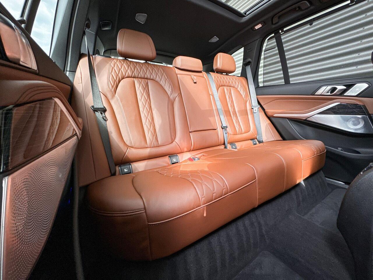 BMW X5 xDrive50e M Sportpakket / Travel Pack / Innovation Pack / Comfort Pack / Selections