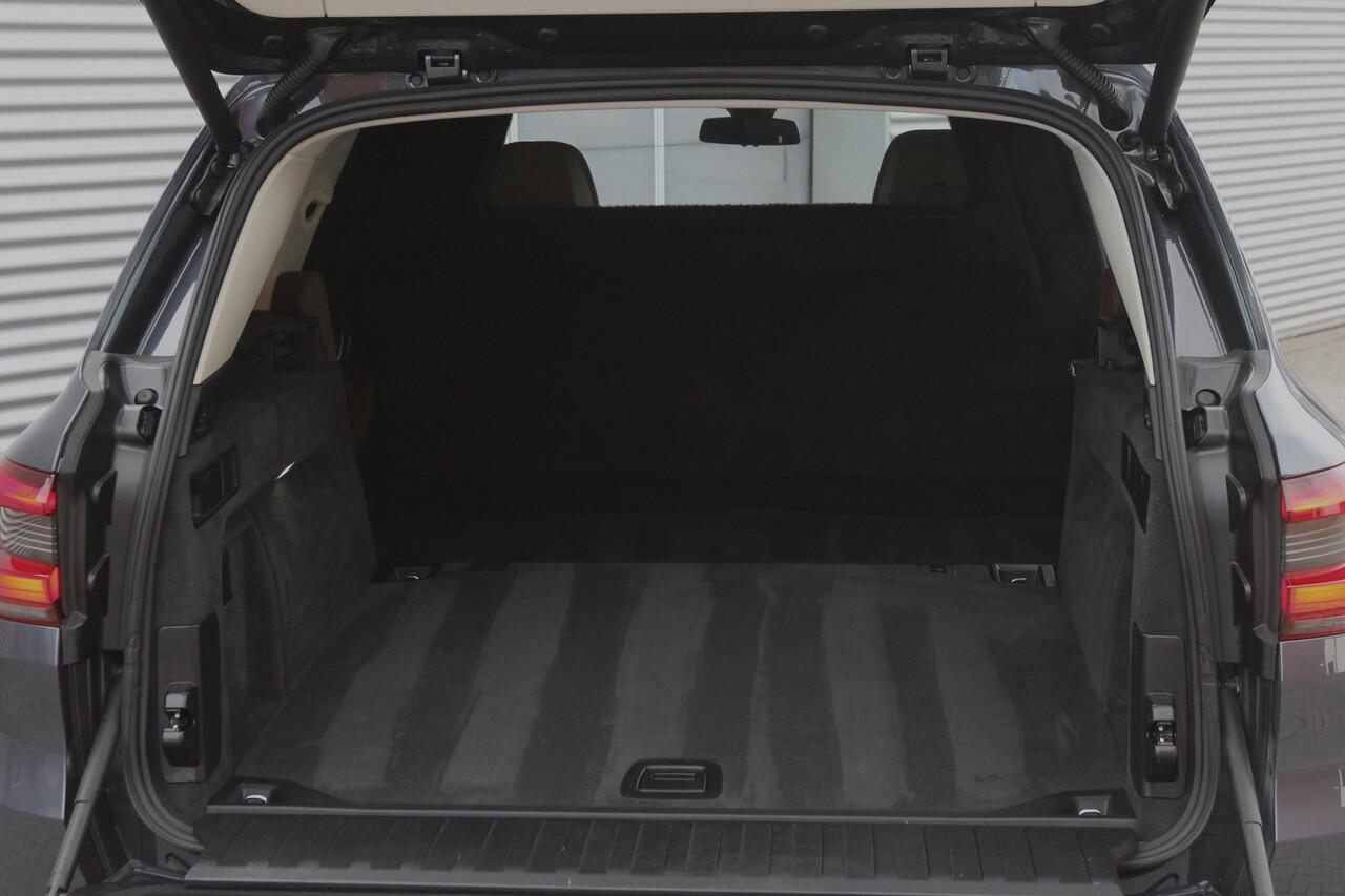 BMW X5 xDrive30d I Aut. I Navi I Leder I Grijs Kenteken