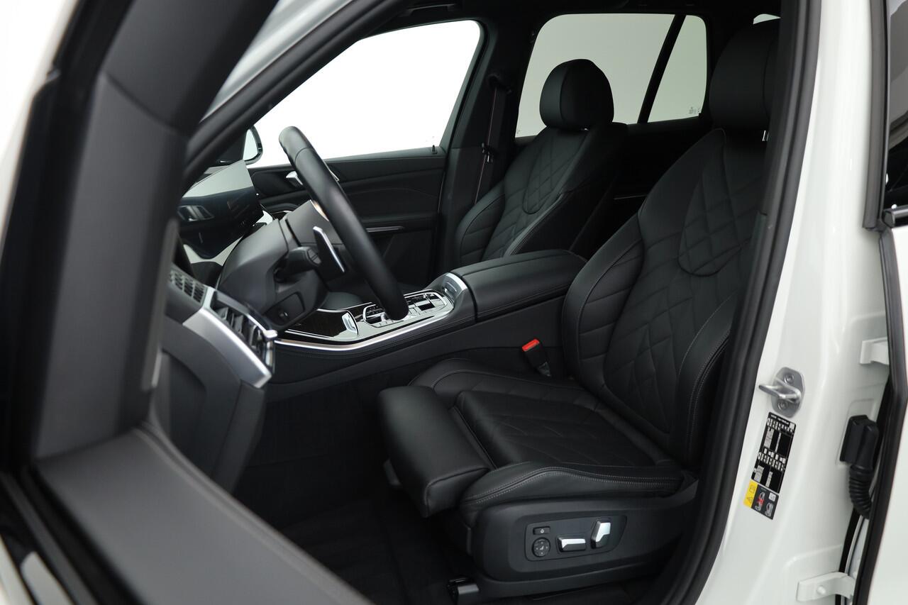 BMW X5 xDrive50e M Sport | HUD | Harman Kardon | 22'' | 360cam | Luchtvering | Iconic Glow | Shadow line