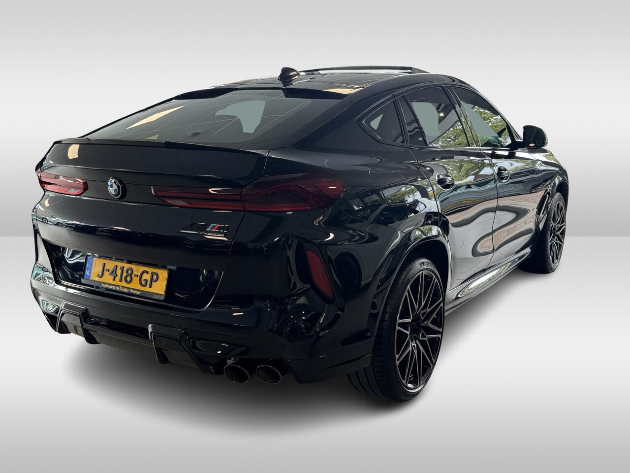 BMW X6 M Competition / Trekhaak / Panoramadak / 360Camera / Head-up / Rear Entertainment / Bowers & Wilkens / 22'' / Softclose / Intr.voorverwarming / Carbon intr. / Stoelventilatie / Stuur+Stoelverwarming / DAB