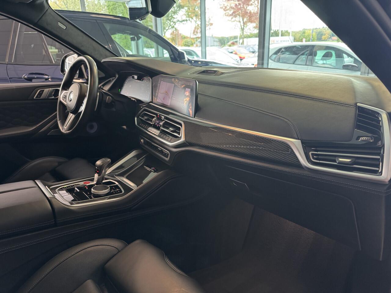 BMW X6 M Competition / Trekhaak / Panoramadak / 360Camera / Head-up / Rear Entertainment / Bowers & Wilkens / 22'' / Softclose / Intr.voorverwarming / Carbon intr. / Stoelventilatie / Stuur+Stoelverwarming / DAB