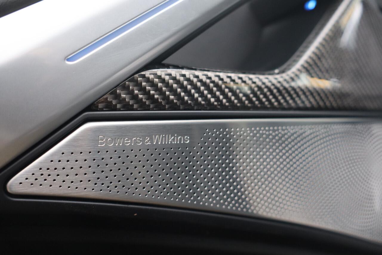 BMW X6 xDrive40i M-Sport NL-Auto!! Bow.Wil I Swarovski I Sky lounge I Carbon