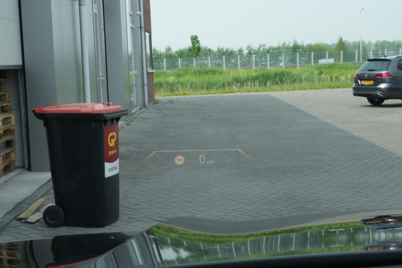 BMW X6 M60i xDrive 531pk Panoramadak/360camera/HK/HUD