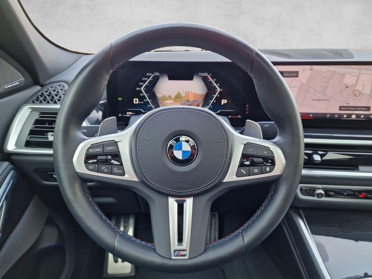 BMW X6 M60i xDrive M-Sport 530 PK V8 Panoramadak Head-Up 22 Inch