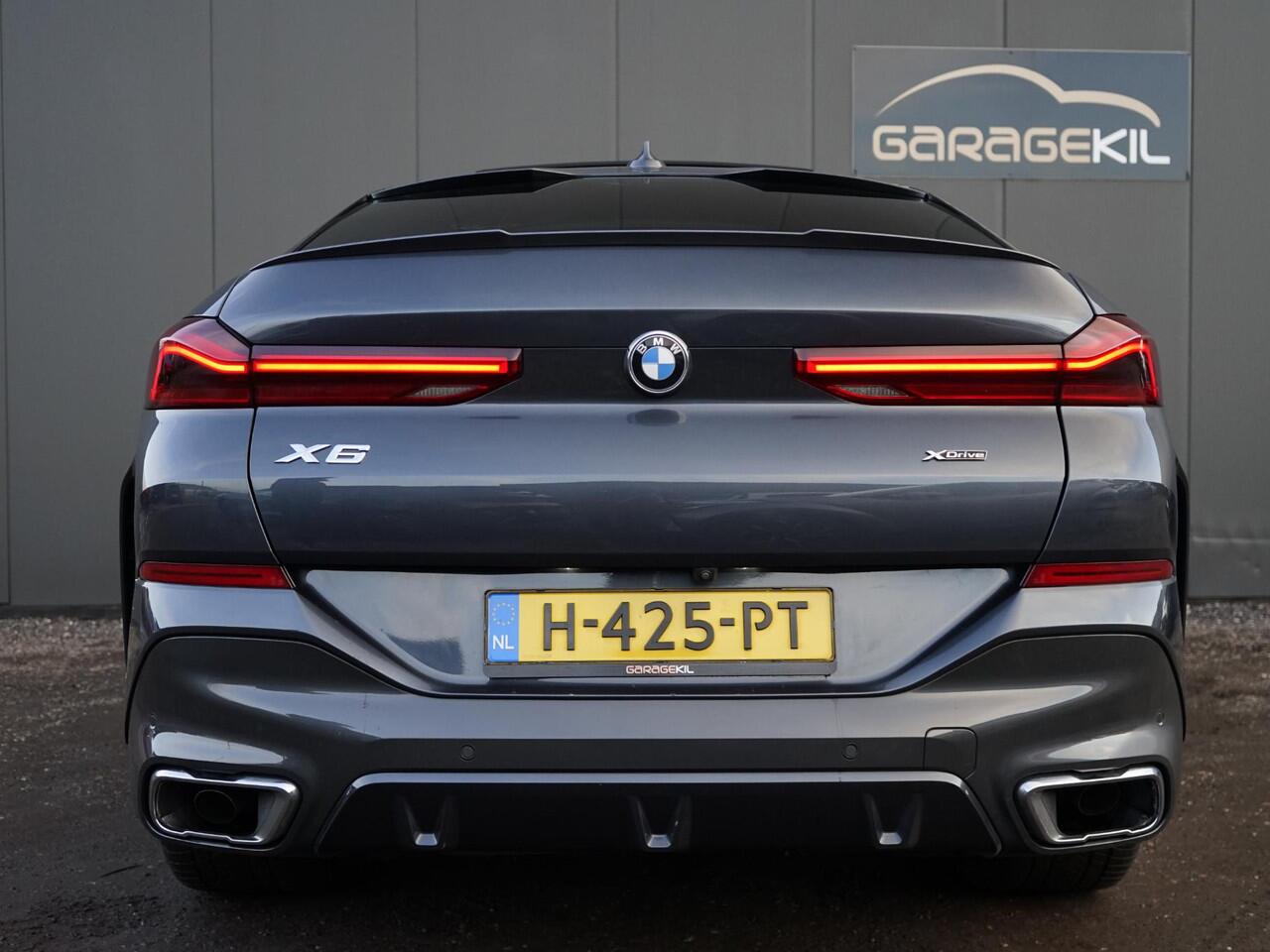 BMW X6 xDrive30d High Executive M sport / Orig. NL / NAP / Dealeronderh / Pano / 22inch / Crafted / Harman / Luchtv / Trekh / Klasse 5 / Driving prof / Comfortstoel