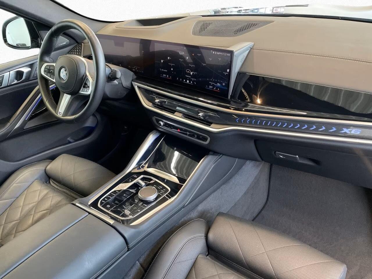 BMW X6 xDrive30d 286 PK M-Sport Massage Stoelkoeling Panoramadak Luchtvering Head-Up Trekhaak 360 Camera