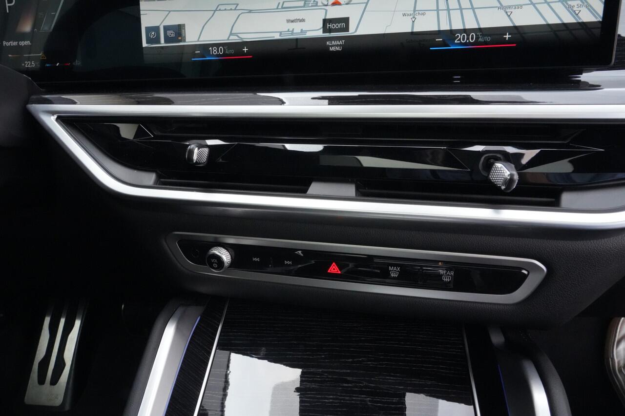 BMW X6 M60i xDrive 531pk Panoramadak/360camera/HK/HUD