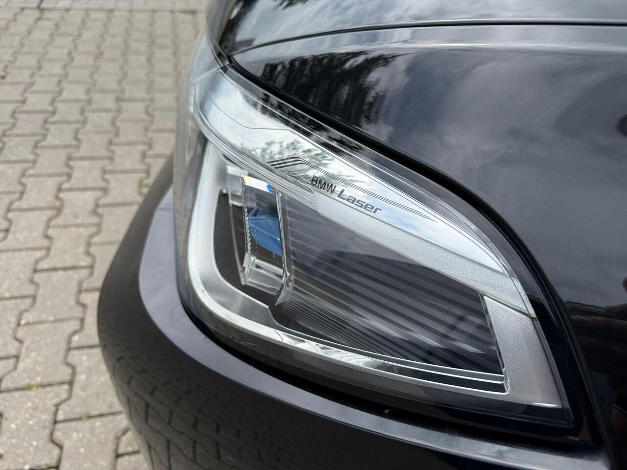 BMW X6 xDrive40d M-sport / pano / B&W / M-seats / Massage