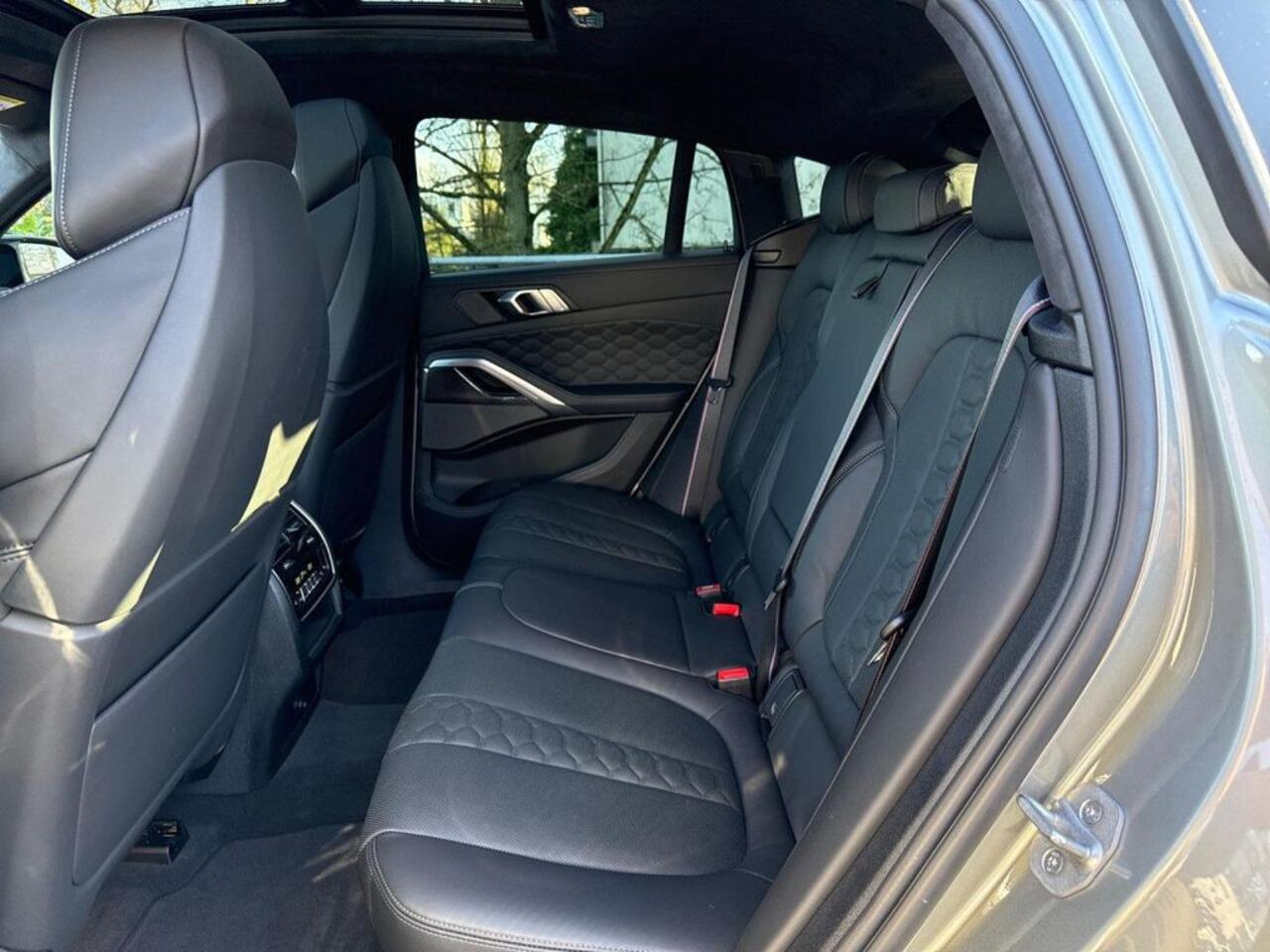 BMW X6 M Competition 625 PK V8 Panoramadak Head-Up Trekhaak Harman Kardon