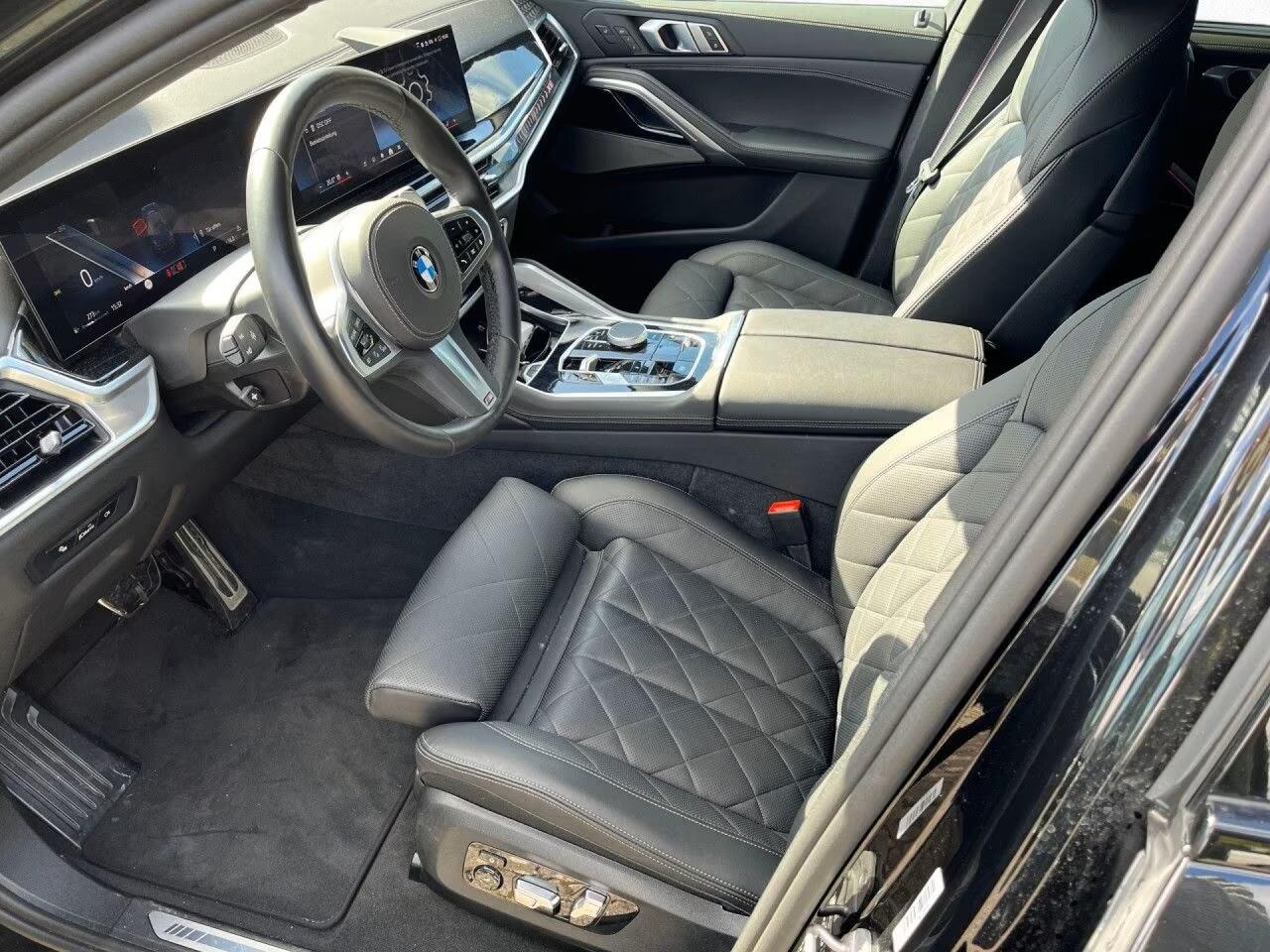 BMW X6 xDrive30d 286 PK M-Sport Massage Stoelkoeling Panoramadak Luchtvering Head-Up Trekhaak 360 Camera