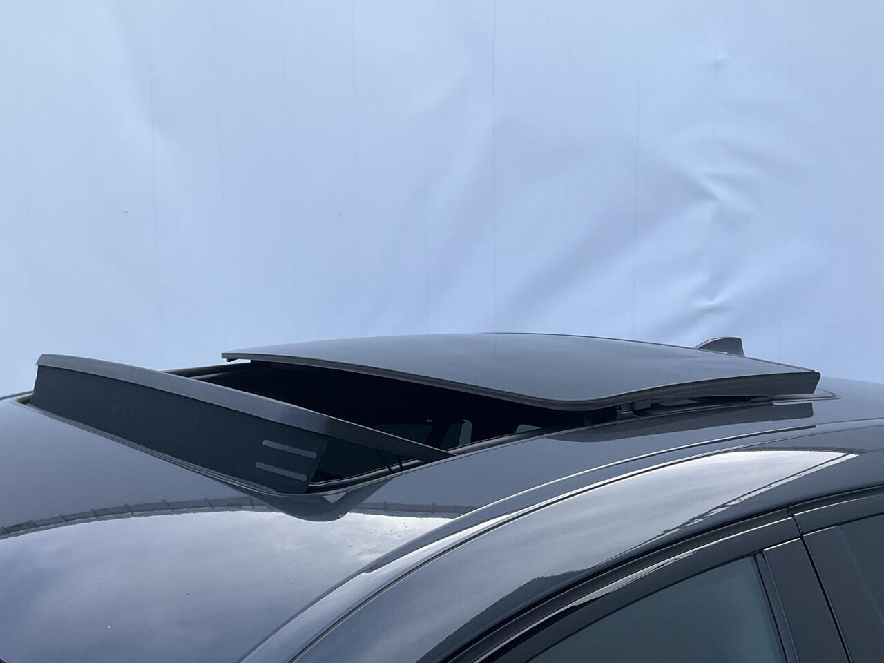 BMW X6 xDrive40i M-Sport Skylounge 360° Laser AirSusp. Pano HK Trekhaak Carbon BOMVOL!