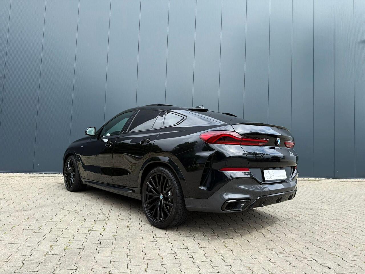 BMW X6 xDrive40d M-sport / pano / B&W / M-seats / Massage