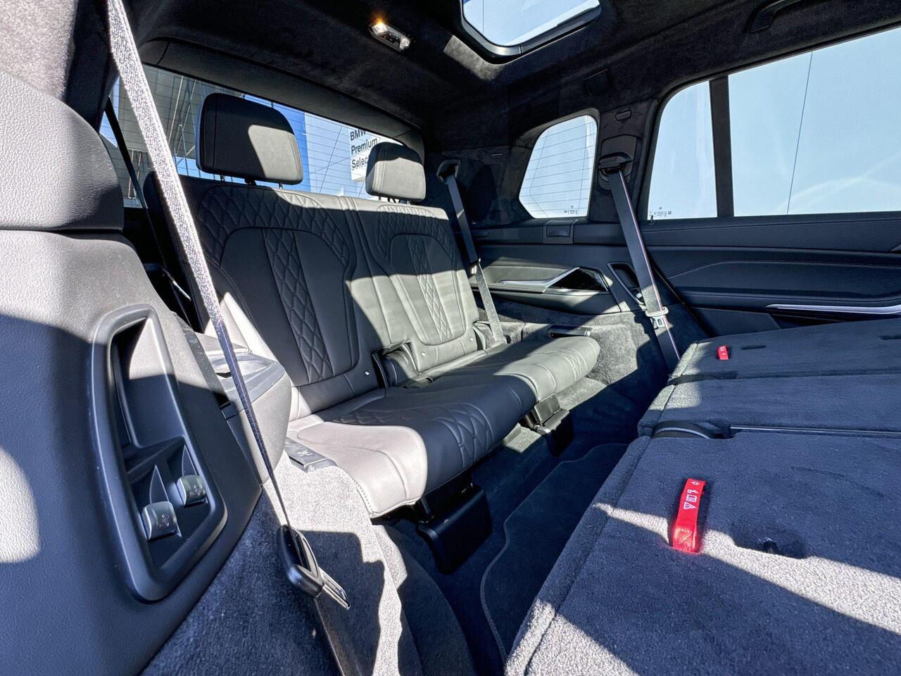 BMW X7 xDrive40i | M Sport Pro| Innovation Pack | Exclusive Pack | Demo bechikbaar per 01-05-2026