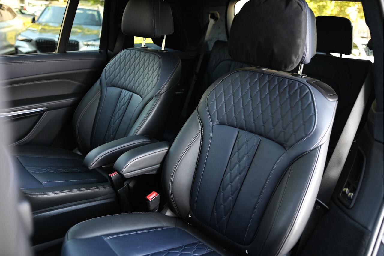 BMW X7 M50i 6p. High Executive Automaat / Panoramadak Sky Lounge / Massagefunctie / Laserlight / Parking Assistant Plus / Soft Close / Stoelventilatie / Active Steering