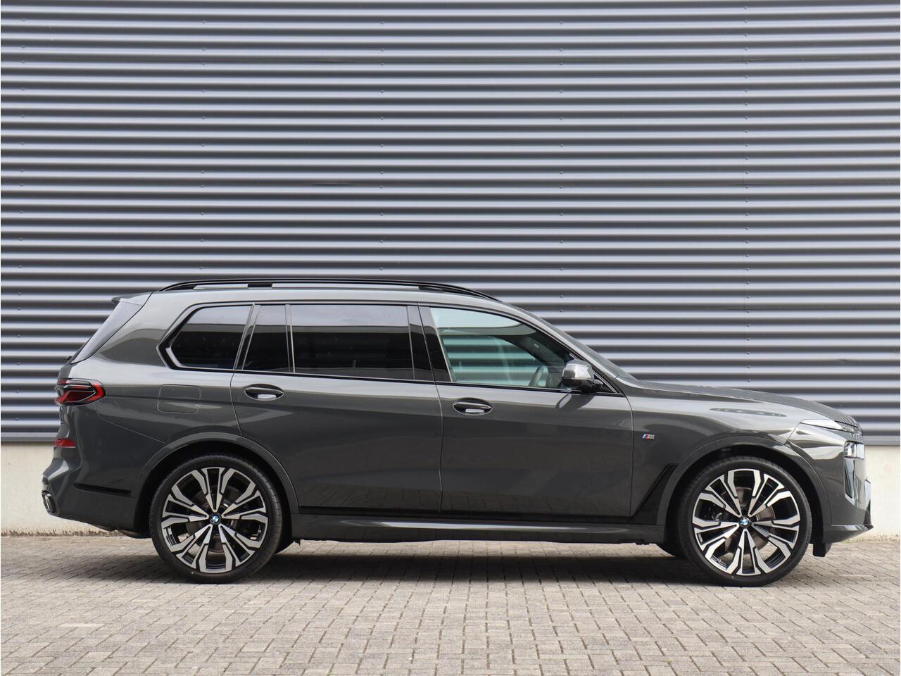 BMW X7 xDrive40i | M Sportpakket Pro | Innovation Pack | Comfort Pack | Exclusive Pack