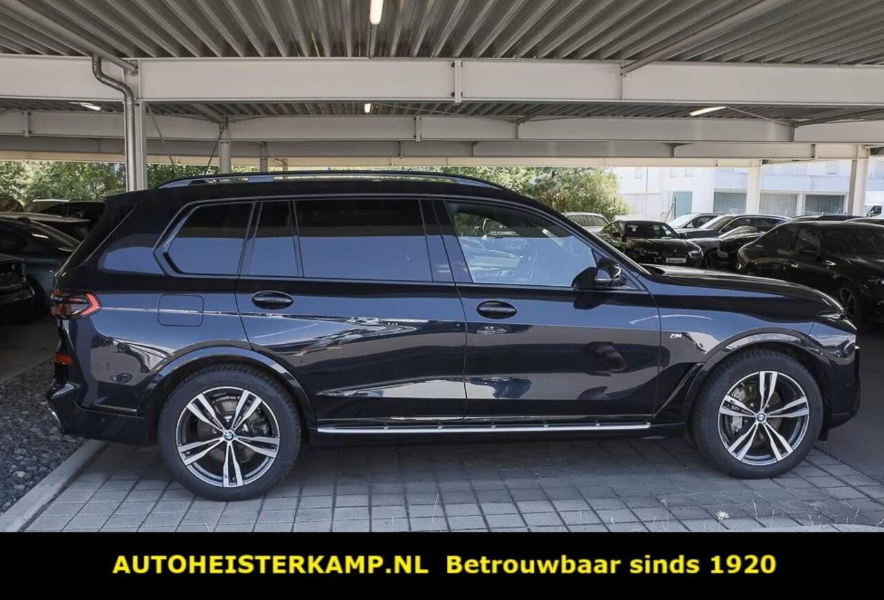 BMW X7 xDrive40d M Sport 340 PK Grijs Kenteken ACC Trekhaak Luchtvering Head-Up Memory 21 Inch