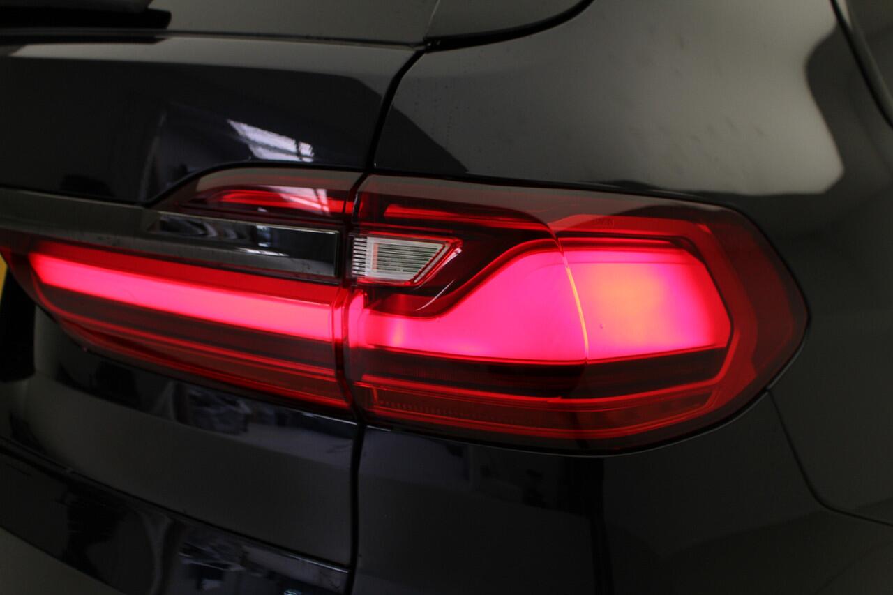BMW X7 xDrive40i M-Sport | 22" | Trekhaak | Soft Close | Sky Lounge | CoPilot | Incl. 12 maanden Garantie |