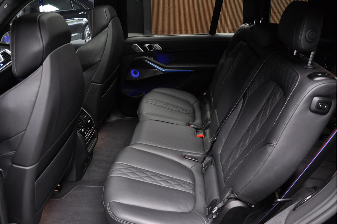 BMW X7 M60i xDrive M-sport 7-Pers. Pano Massage 360 Head Up Alcantara b. hemel Bowers & Wilkins Skylounge BTW auto