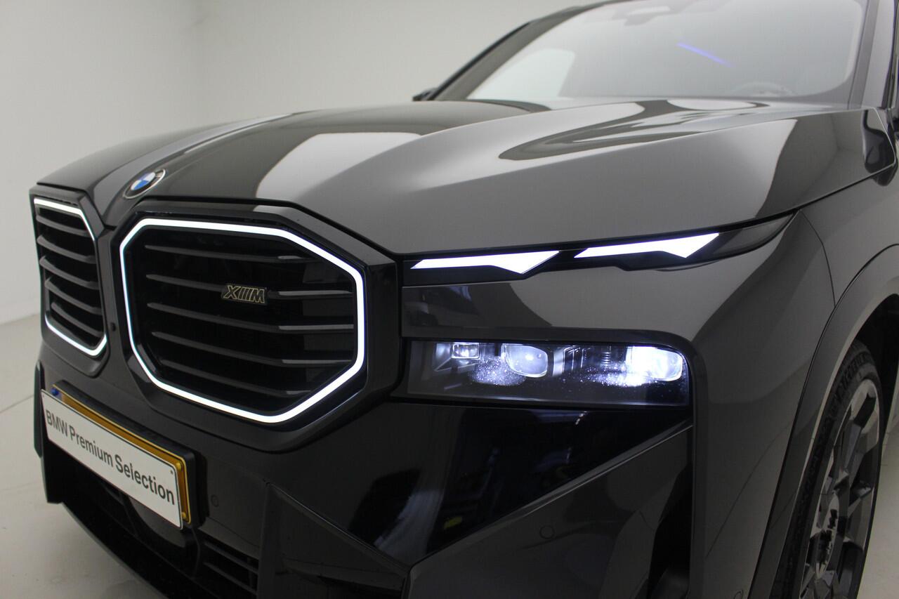 BMW XM PHEV V8 655 pk | 23" | Trekhaak | Massage+Ventilatie | CoPilot | Bowers & Wilkins | Individual lak+leder
